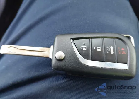 2020 Toyota Corolla Le z USA, uszkodzony, nr VIN 5YFEPRAE4LP088626